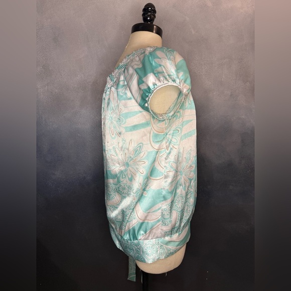 🌸 Beautiful Turquoise Floral Top by Takara – Size Medium 🌸 - Picture 3 of 9